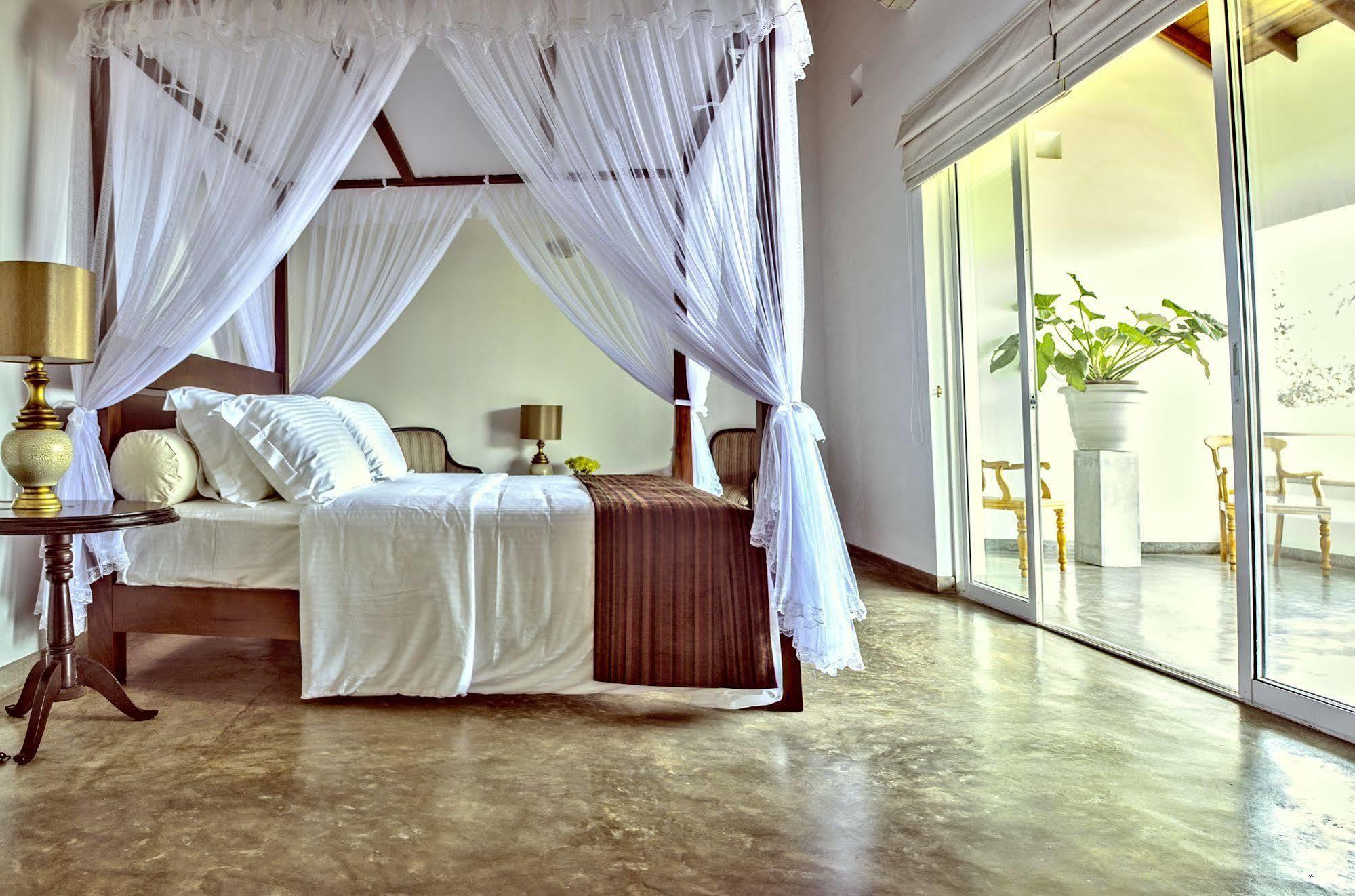 The Lagoon Villa Kurana Katunayaka Eksteriør billede